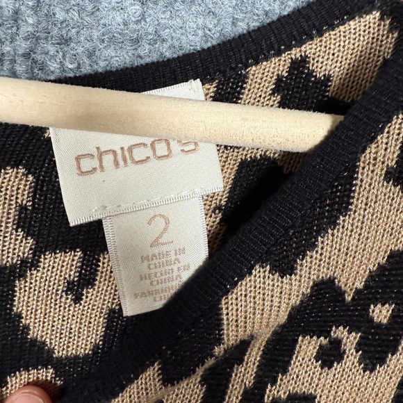 Chico's Size 2 US Large Top Blouse Tan Black Leopard Animal Print Long Sleeves - Picture 6 of 8